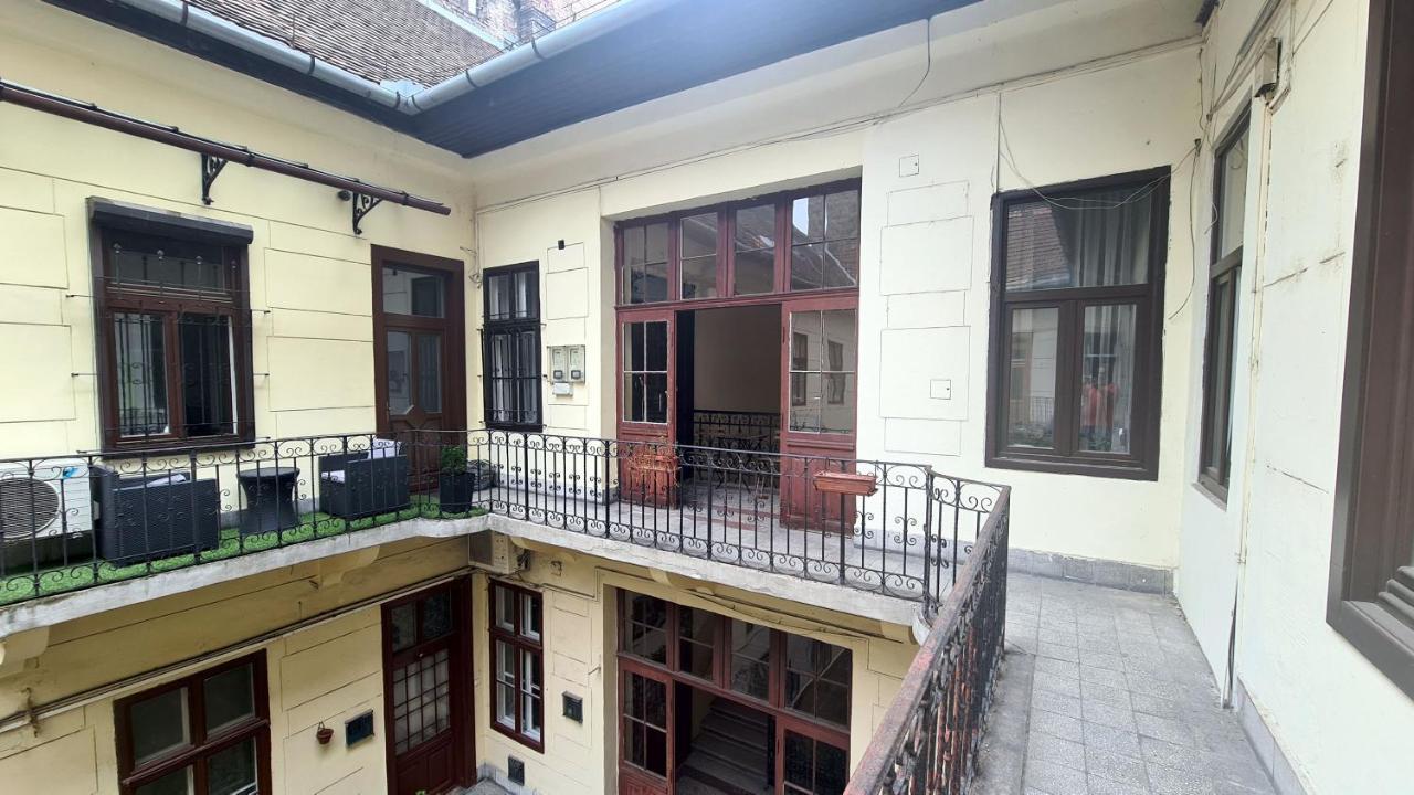 Downtown Akacfa Apartment Budapest Exterior photo